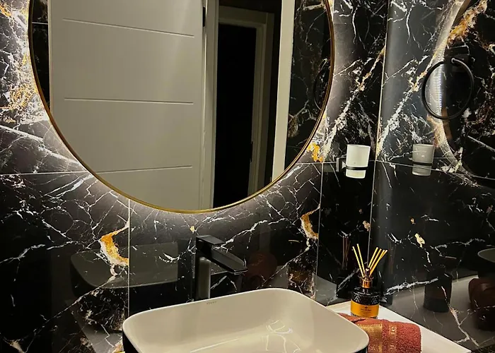 Nadias Luxury Apartment