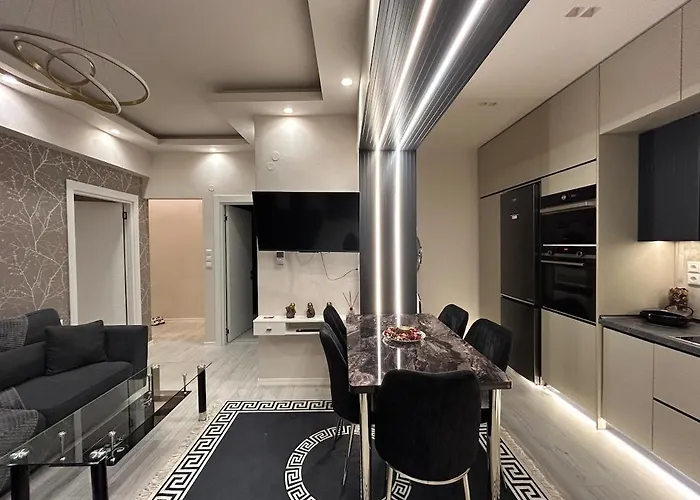 Nadias Luxury Apartment